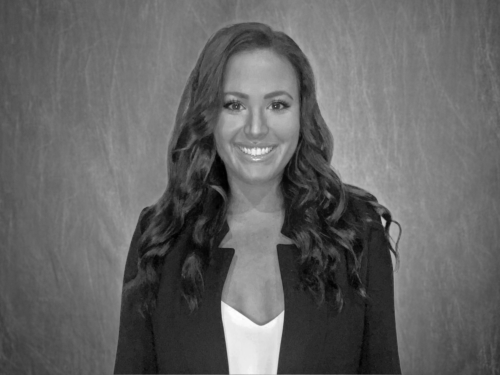 Francesca Finucane rounded-tr-2sm rounded-tl-2sm